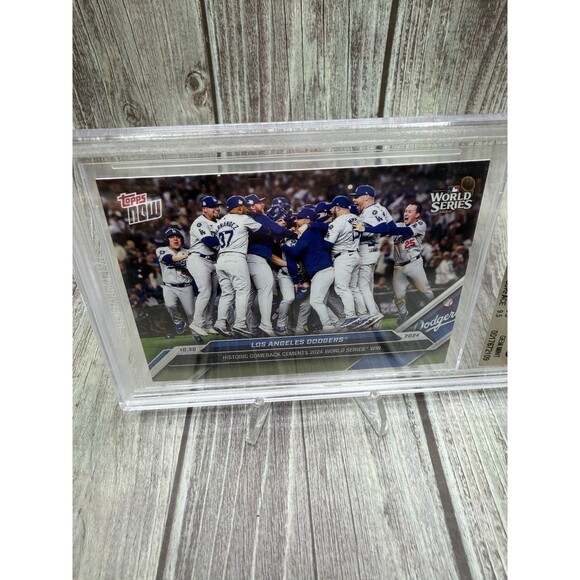 2024 TOPPS NOW #885 LOS ANGELES DODGERS/9478 World Series Win BGS 9.5 Gem Mint - Picture 5 of 10